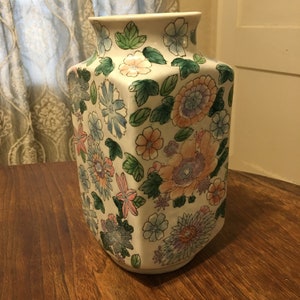 Painted Floral Vase/ Cloisonne vase