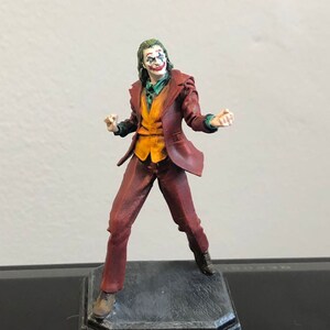 joker resin statue