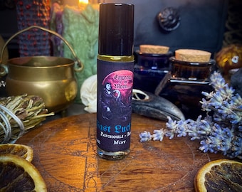 Fast Luck Anointing Oil: Aventurine Crystal, Mint, Basil, Patchouli