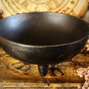 Stor mattsvart rituell brännskål | Häxaltare, rökelseskål