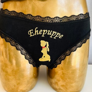 Sexy lace thong with &quot;marriage doll&quot; embroidery (kneeling sub with red collar) [Item No. 2TB-012]