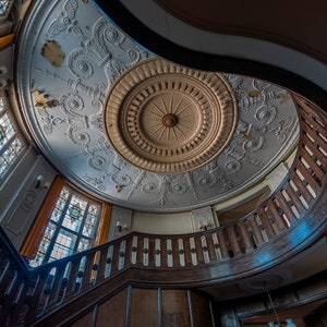 Villa Turtle ornate staircase ceiling plasterwork