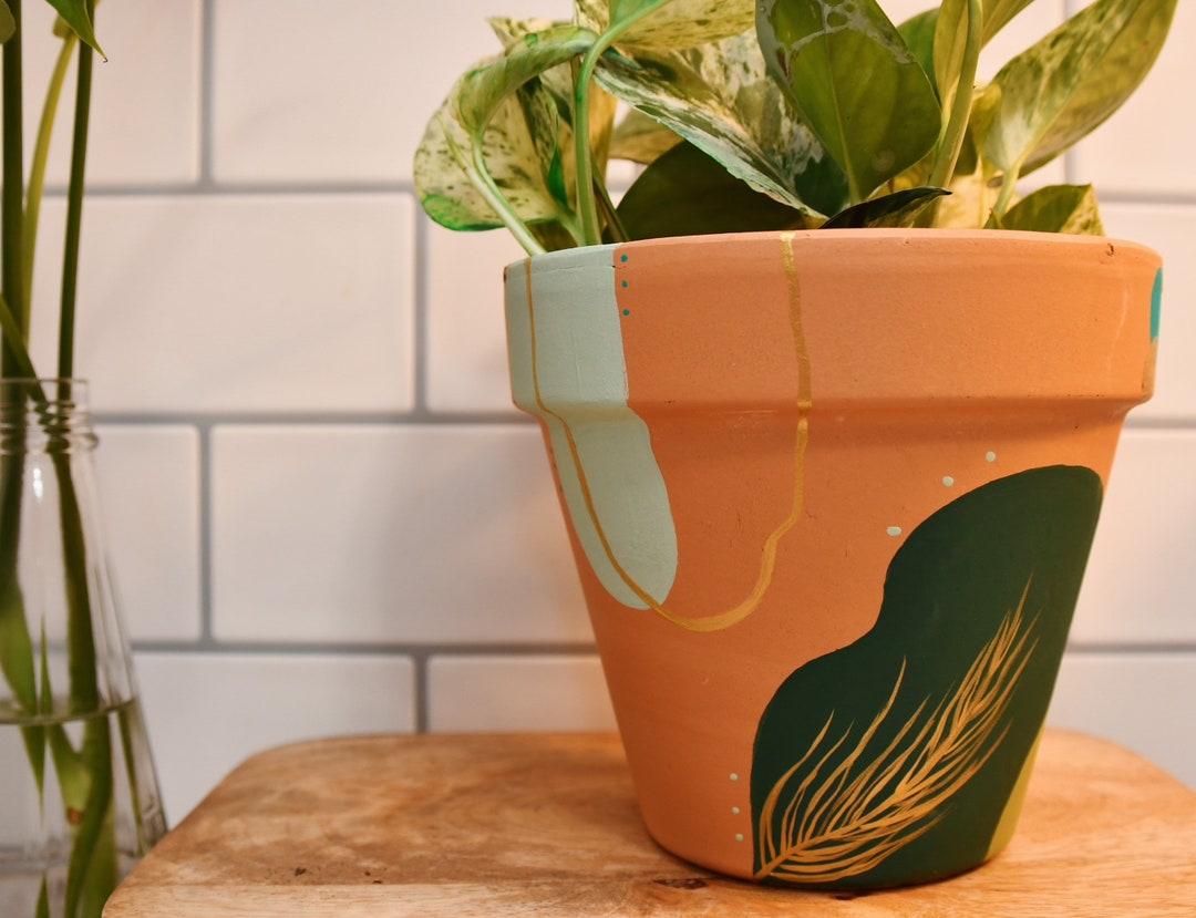 Boho Planter,plant Pot ,housewarming Gift, Gold Leaf,boho Chic , Pot