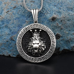 Lion King Silver Men Necklace, 925 Sterling Silver Necklace, Lion King Pendant, Handmade Necklace, Crowned Lion Necklace, Gift For Him