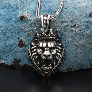 Lion King Silver Men Necklace, Lion King Charm With Chain, 925 Sterling Silver Necklace, Handmade Necklace, Crowned Lion Necklace, Best Gift