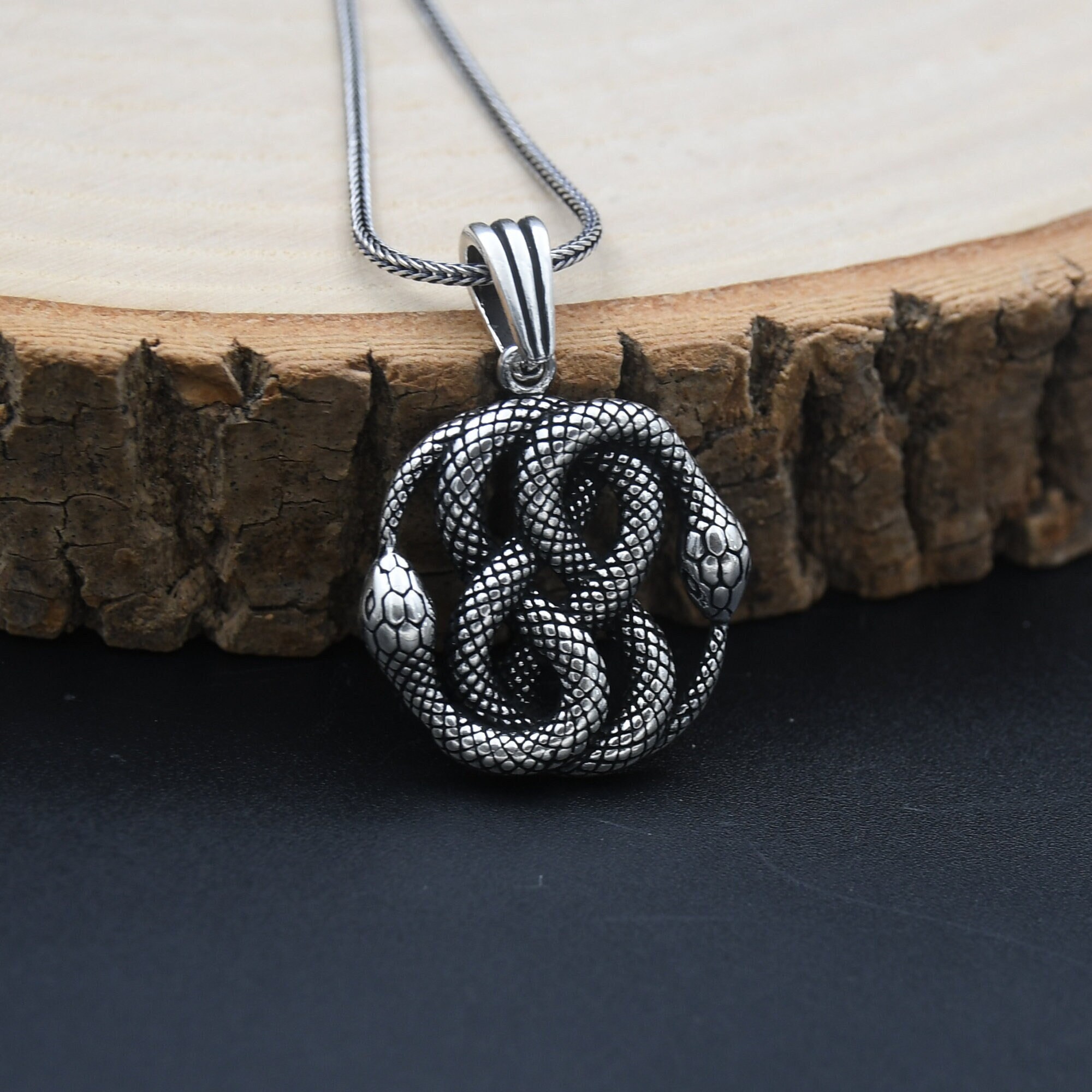 ★Hei★ [sv925] essential cubic snake chain necklace sv925] essential cubic snake chain necklace - 감도 깊은 취향