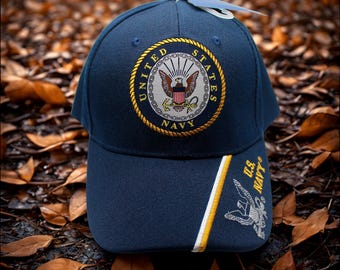 アメリカ海軍の野球帽。刺繍入りミリタリーネイビーキャップ。退役軍人