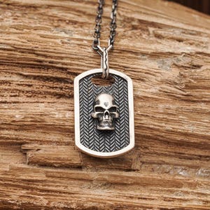 Schädel Anhänger, Schädel Halskette, Schädel Schmuck, handgemachte Halskette, Gothic Schmuck Männer, Silber Anhänger, Halskette mit Gravur, einzigartiger Schmuck