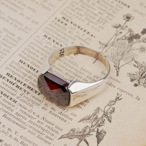 Red Garnet Ring - 925 Sterling Silver - Mens Jewelry