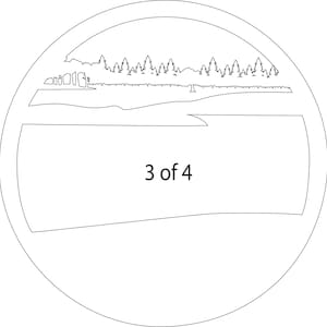 Puede incluir: Un dibujo en blanco y negro de un paisaje con &aacute;rboles, un r&iacute;o y el texto "3 de 4".