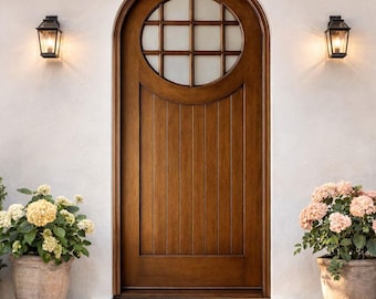 Porta d'ingresso in legno ad arco rustico: stile vintage invecchiato
