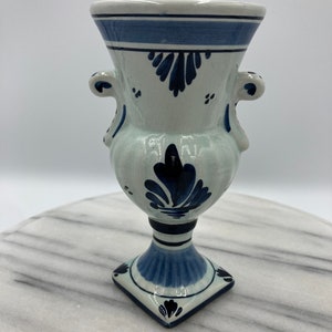 Petit vase amphore bleu de Delft image 3