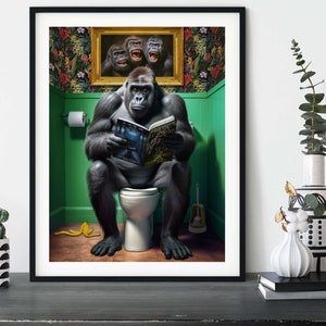 Funny Gorilla Bathroom Art Print – Quirky Toilet Decor with Gorilla Reading Magazine – Jungle Wall Art, Animal Lover Gift Idea