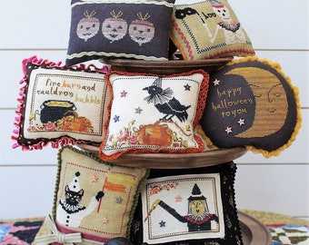 Harlequin Halloween, primitive cross stitch pattern, PDF/DIGITAL cross stitch pattern, halloween cross stitch pattern