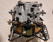 Lego Lunar Lander (#10266) Wandhalter