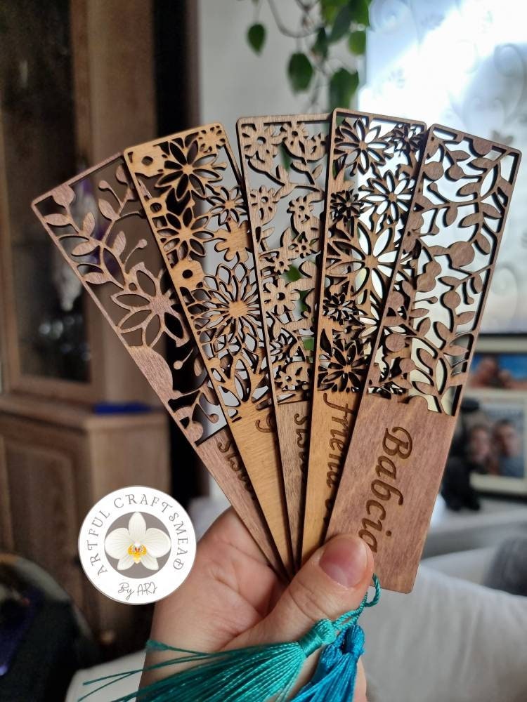 Personalised Engraved Wooden Bookmark, Gift for a Book Lover, Mum Dad ...
