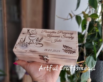 Boîte personnalisée en bois de pin massif pour de l'argent et d'autres petits cadeaux pour la première communion, souvenir, cadeau unique avec nom et citations