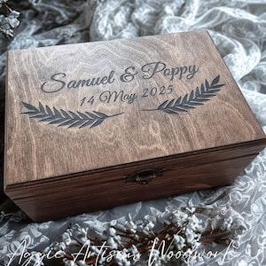 Large Wedding Keepsake Wood Box with lock, Wedding Memories holder, rustic wedding gift for couple, anniversary box, personalised wooden box