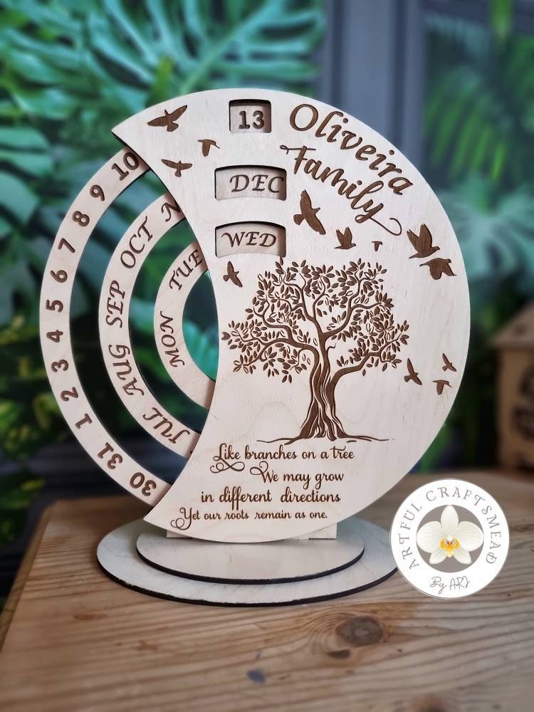 Personalised Wooden Perpetual Calendar Family, Standing Calendar, Circle  Calendar, Home Decor, Custom Gift, Gift Mum Dad Wife Wedding - Etsy