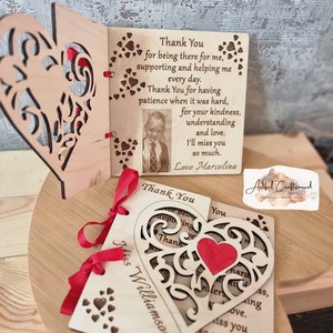 Carte en bois personnalisée pour les enseignants : un cadeau qui nous vient du coeur, votre message, une carte en bois unique
