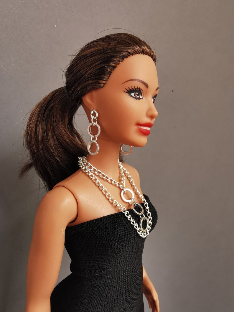 Doll Jewelry Set: Silver Necklace & Earrings for 12" Fashion Dolls image 8