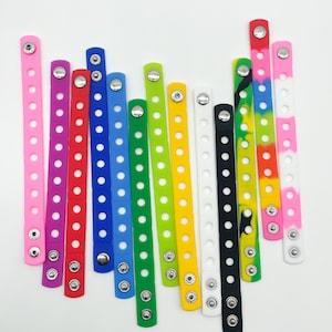 Silicone kids charms wristbands. Kids Bracelet