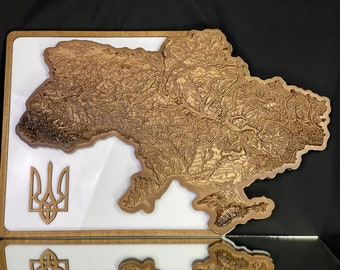 Mappa topografica in legno dell'Ucraina 3D
