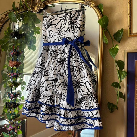 lavender midi dress Valerie Buttoned Midi Dress