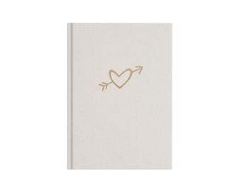Notizbuch 'Heart' A5 – Leineneinband Off-White / Gold, 160 Seiten, inkl. hochwertiger Geschenkverpackung, personalisierbar, Hochzeit, Liebe