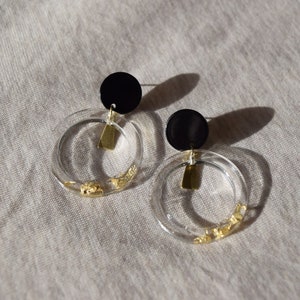 Ana Floating Gold Flake Earrings