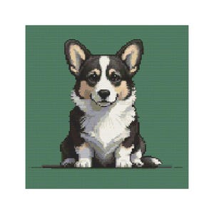 Op de afbeelding: Een kruissteekpatroon in pixel-artstijl met een zittende zwart-wit-bruine Corgi-hond. De hond heeft grote puntige oren, een witte borst en een witte bles op het gezicht, tegen een effen, getextureerde donkergroene achtergrond.