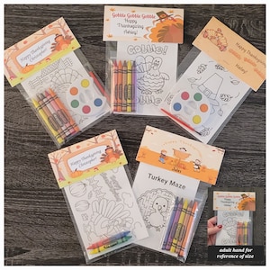Thanksgiving Crayons or Painting Favor Bags.  1 Bag (1 child) includes 8-4x6 cards, Topper & either 5 assorted Crayons or Paint