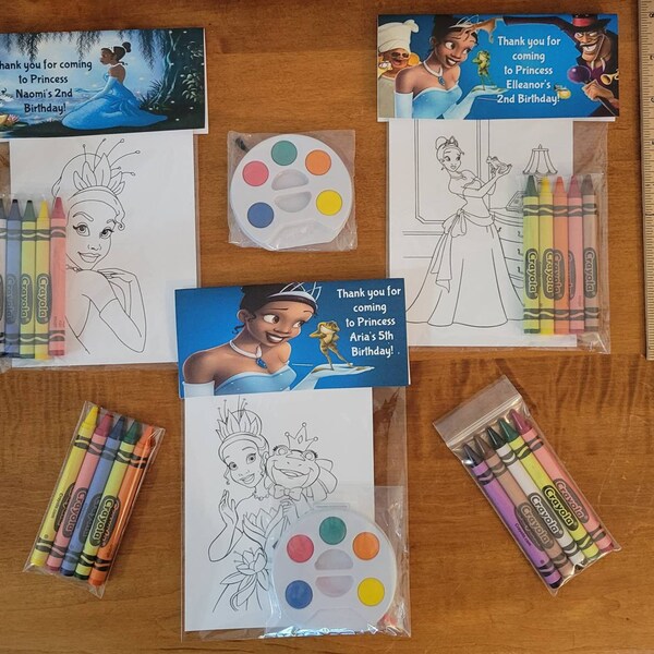 Kids Crayons or Painting Party Favor Bags.  1 bag (1 child) includes 8-4x6 Cards, Personalized Topper & either 5 assorted Crayons or Paint