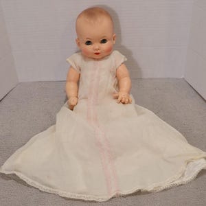 Effanbee Dy-Dee Baby Doll Dress and Slip Sleepy Eyes Vinyl 17 inch Vintage