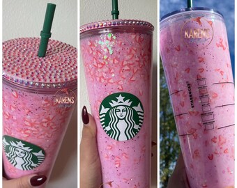 Original Erdbeer-Rosa-Getränk-Schneekugel-Becher | Starbucks Becher | Personalisierte Schneekugel | Erdbeer Pink Drink