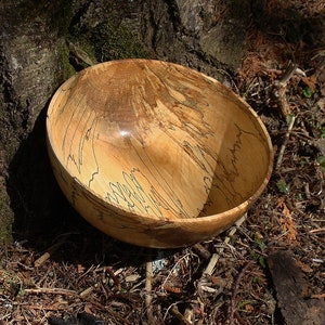 Spalted maple turned bowl made in Canada Quebec artisan local purchase wood (no.29)