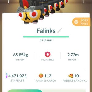 May include: A mobile game interface displays a Falinks character, a black train-like figure with yellow and red accents. The screen shows stats like weight (65.85kg), height (2.73m), and stardust (4,471,022).