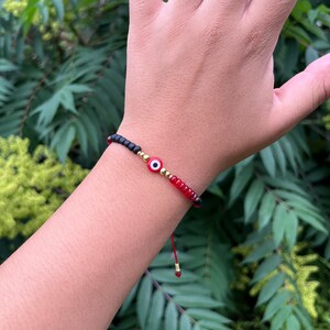 Red and black evil eye bracelet Clearance
