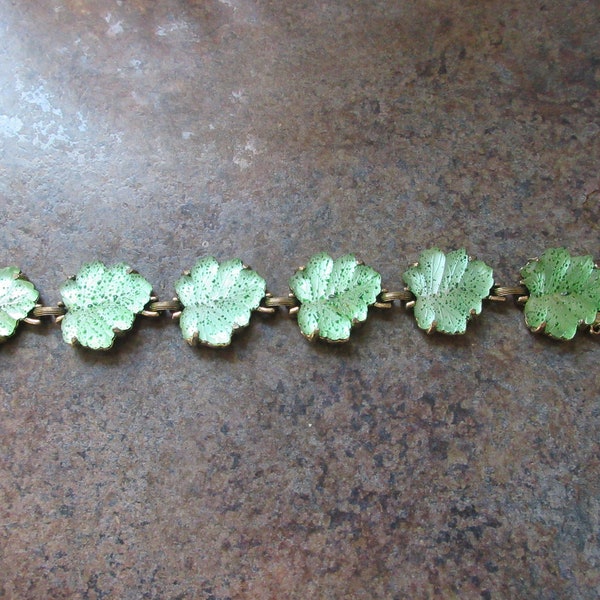 Vintage Judy Lee Lucite Green Spattered Maple Leaf Bracelet