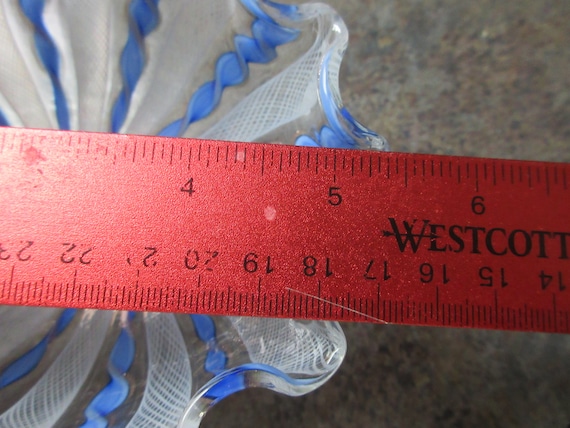 ヴィンテージ イタリア ムラーノ「ラティチーノ」ブルーリボン 脚付き