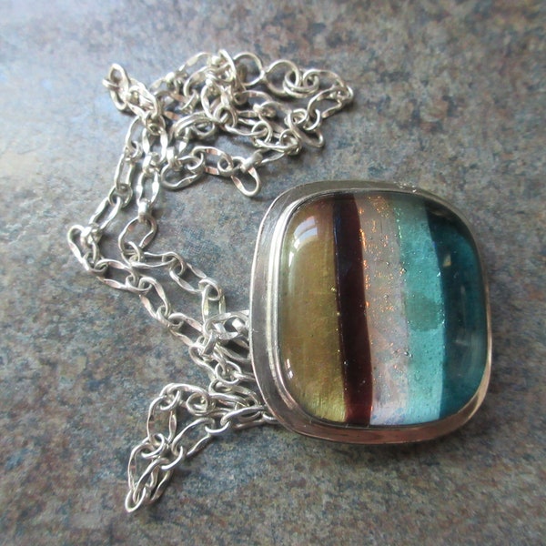 Sterling Silver Designer "Pearlman" Dichoric/Fused Glass Pendant/Brooch Necklace