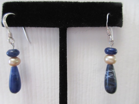 Sterling Silver Lapis Lazuli Fresh Water Pear Drop Earrings