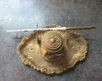 Antique Brass inkwell & Ink Pen w/14 Kt Gold Tip,  Patent Pending 1897