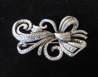 Vintage Sterling Silver Marcasite Art Deco/Art Nouveau Brooch