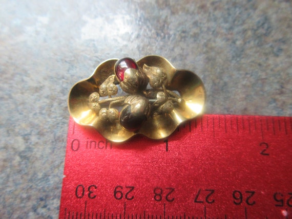 Antique Victorian Gold Garnet Acorn Brooch - image 6