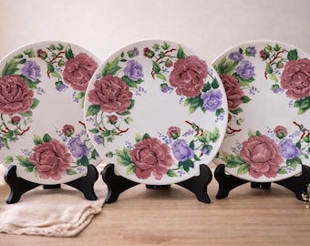 Vintage Floral Plate Set (3) – Rose Pattern Serving Plates – Cottage Farmhouse Kitchen Decor
