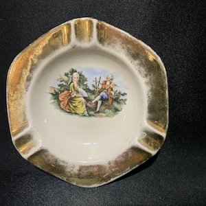 Vintage Sabin Crest-O-Gold Lido Ashtray