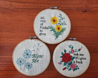 Flower Embroidery Hoop Set