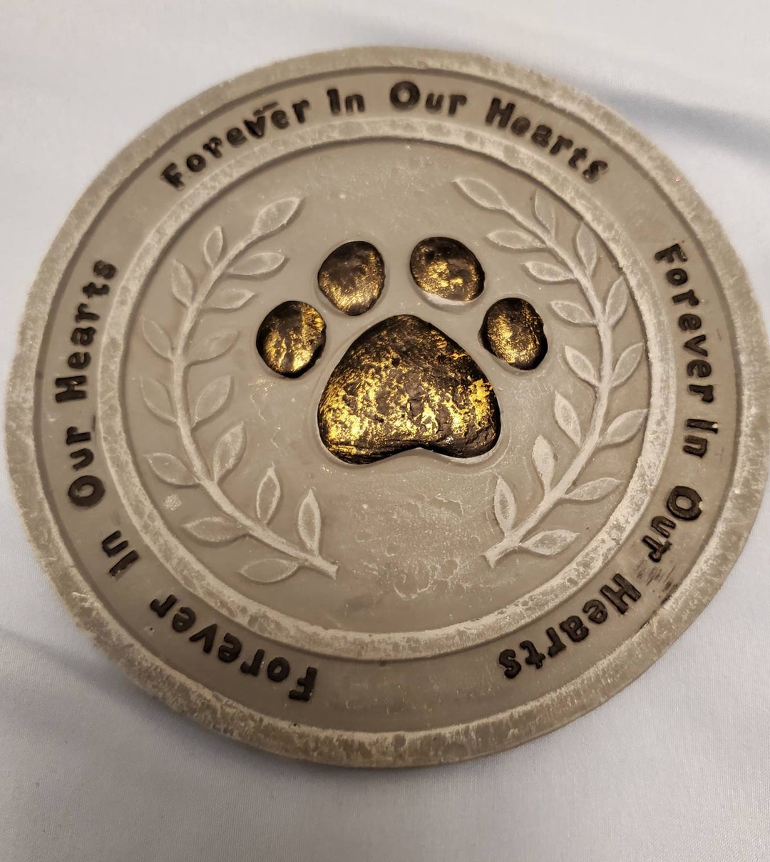 Forever in Our Hearts Paw Print Memorial Stepping Stone Plaque - Etsy