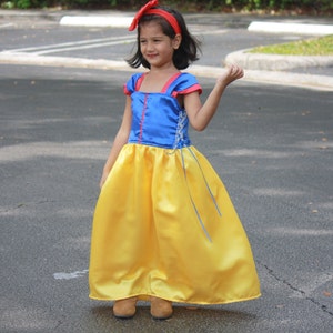 Snow White Dress, Princess Dress, Birthday Dress, Girls Party Dress